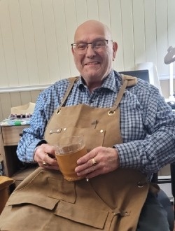 Ronald's profile, a single 77-year-old a man in Sorel-Tracy
