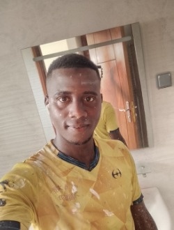 Souleymane's profile, a single 29-year-old a man in Bouaké