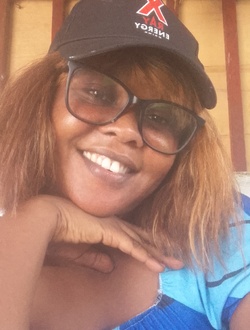 Love's profile, a single 40-year-old a woman in Douala