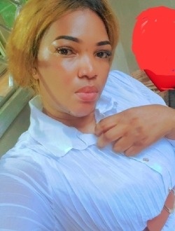 Fortune's profile, a single 39-year-old a woman in Zoa