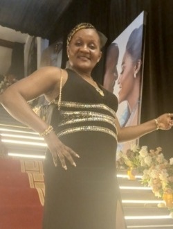 Helene Nicole's profile, a single 56-year-old a woman in Yaoundé
