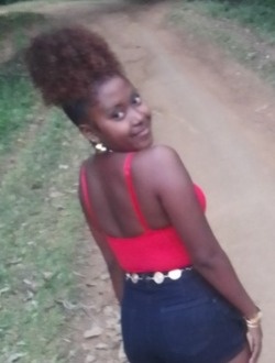 Fragi's profile, a single 23-year-old a woman in Antalaha