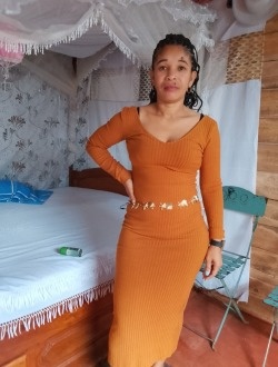 Thoricia's profile, a single 41-year-old a woman in Antalaha