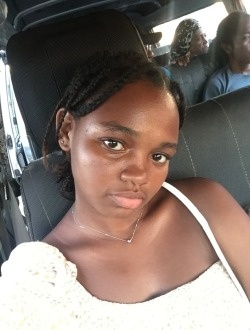 Daviona Jessie's profile, a single 20-year-old a woman in Antsiranana