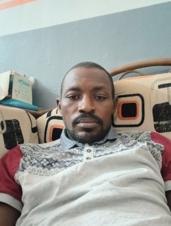 Traore's profile, a single 40-year-old a man in Abidjan