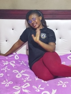 Monique's profile, a single 36-year-old a woman in Douala