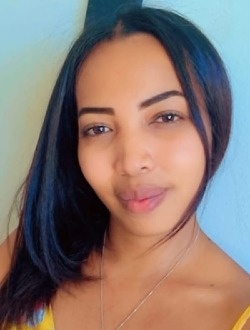Mitch's profile, a single 28-year-old a woman in Toamasina