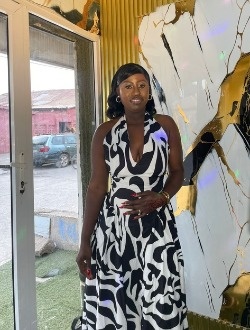 Fatou's profile, a single 26-year-old a woman in Tanji