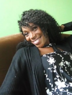 Lucie's profile, a single 35-year-old a woman in Bingerville
