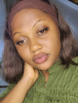 Yvana's profile, a single 28-year-old a woman in Douala