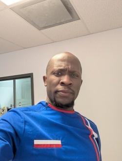 Zounedou's profile, a single 33-year-old a man in Québec
