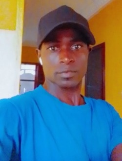 Samouda's profile, a single 39-year-old a man in Abattoirs I
