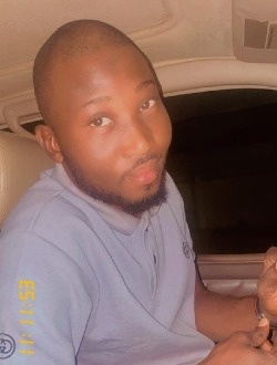 Alassane's profile, a single 37-year-old a man in Niamey (Commune I)