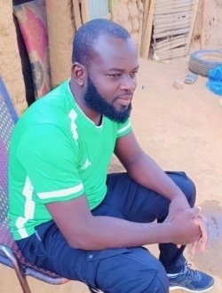Mady's profile, a single 32-year-old a man in Bamako Koura