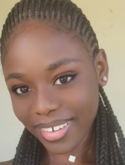 Elodie's profile, a single 22-year-old a woman in Abani