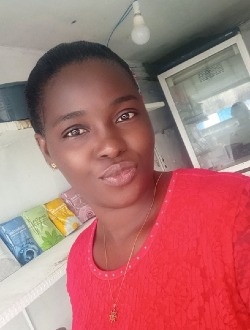 Emelder's profile, a single 37-year-old a woman in Douala