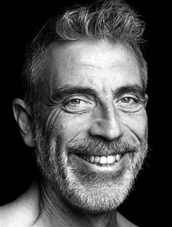 Hervé Masseur Brest's profile, a single 59-year-old a man in Brest