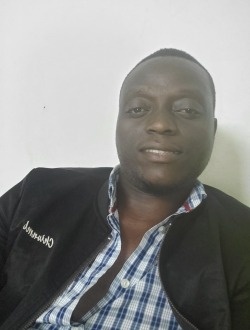Brice's profile, a single 32-year-old a man in Douala