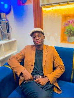 Osée Panea's profile, a single 23-year-old a man in Kinshasa Nongo