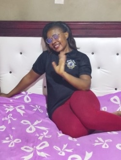 Monique's profile, a single 36-year-old a woman in Douala