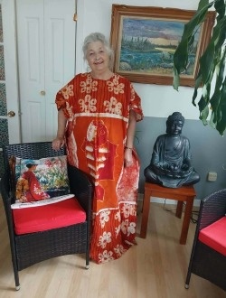 Momo's profile, a single 74-year-old a woman in Saguenay