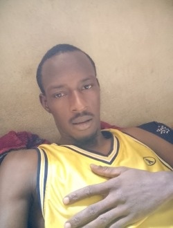 Aziz's profile, a single 30-year-old a man in Bamako Koura