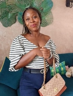 Eudoxie's profile, a single 36-year-old a woman in Abidjan