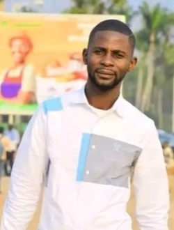 Marc's profile, a single 38-year-old a man in Pointe-Noire