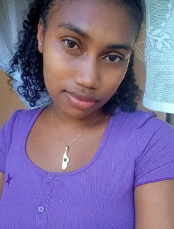 Sandyh's profile, a single 26-year-old a woman in Sambava