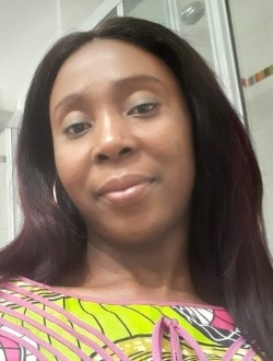 Flore's profile, a single 36-year-old a woman in Aulnay-sous-Bois