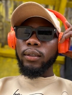 profile picture 0