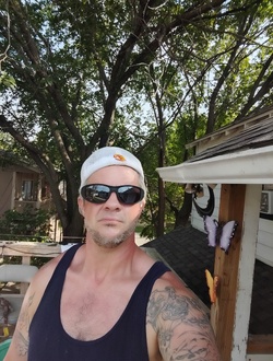 Perfil de Aaron, un hombre soltero(a) de 43 años en Wichita