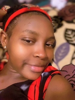 Ange's profile, a single 23-year-old a woman in Douala