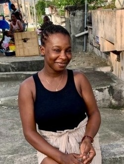 Schekina's profile, a single 25-year-old a woman in Abidjan