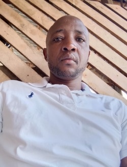 Yanick's profile, a single 40-year-old a man in Douala