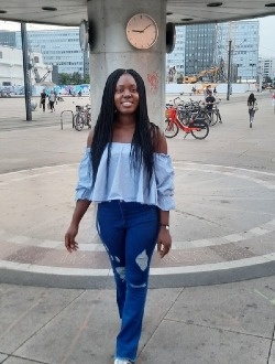 Lyvy's profile, a single 29-year-old a woman in Berlin