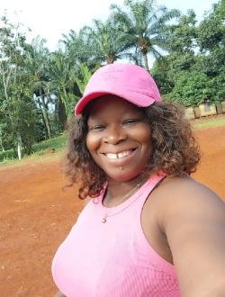 Lilly Christiane's profile, a single 48-year-old a woman in Yaoundé