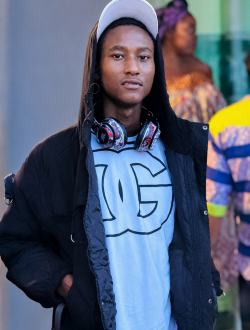 Mohamed's profile, a single 22-year-old a man in Yaoundé