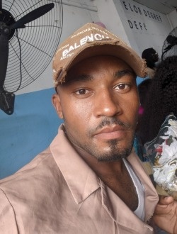 Billy's profile, a single 28-year-old a man in Douala