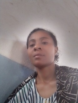 Sambatra's profile, a single 39-year-old a woman in Alatsinainy-Bakaro