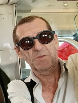 Christian's profile, a single 61-year-old a man in Quimper
