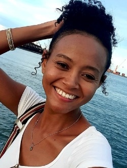 Marielle's profile, a single 33-year-old a woman in Toamasina
