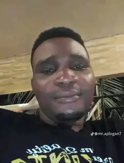 Blaise's profile, a single 33-year-old a man in Cotonou