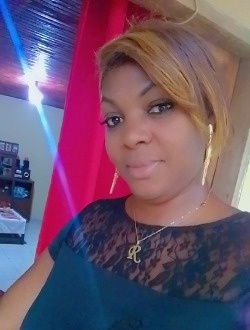 Sandra's profile, a single 38-year-old a woman in Yaoundé