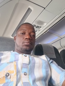 Max's profile, a single 43-year-old a man in Cotonou