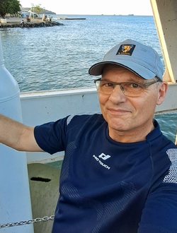 Axel's profile, a single 61-year-old a man in Paris