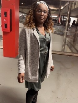 Bollo's profile, a single 44-year-old a woman in Cessy