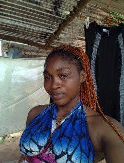 Deborah's profile, a single 26-year-old a woman in Lomé