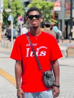 Mouhamed's profile, a single 25-year-old a man in Dakar
