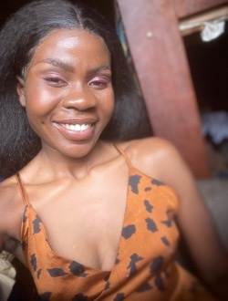 Deby's profile, a single 28-year-old a woman in Abango